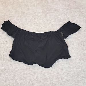 Mossimo size medium top